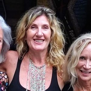 Meet your Posher, Julie